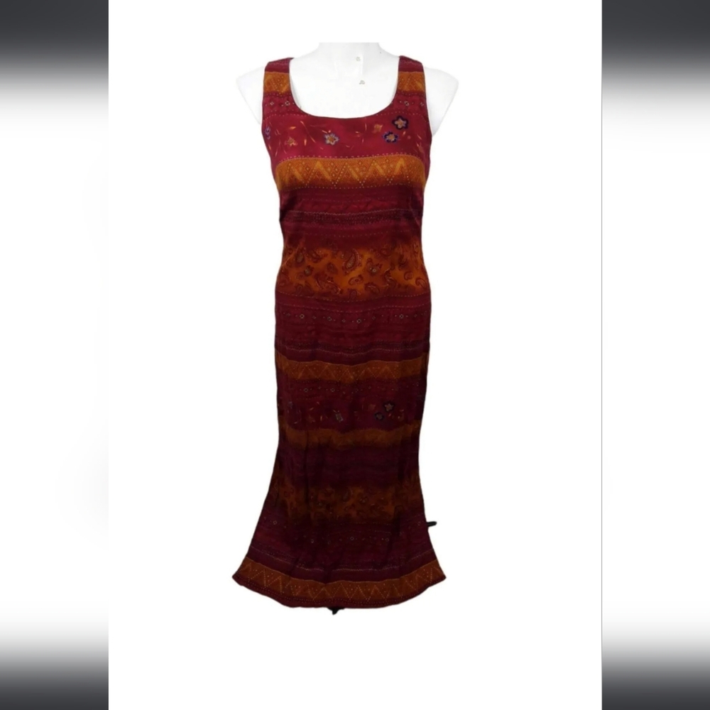 Dress, size 6, and Red paisley pattern. It is different from the covershot